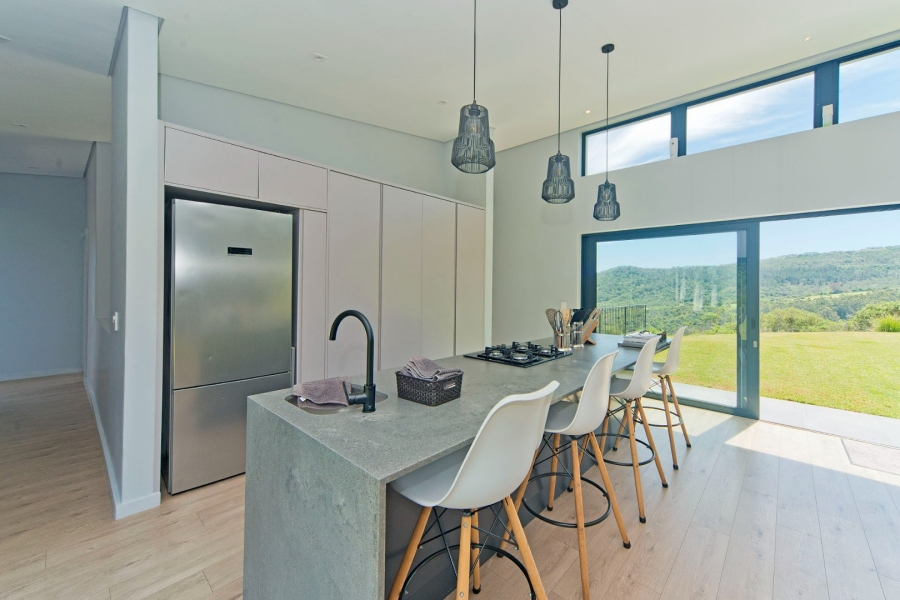 4 Bedroom Property for Sale in Simola Western Cape